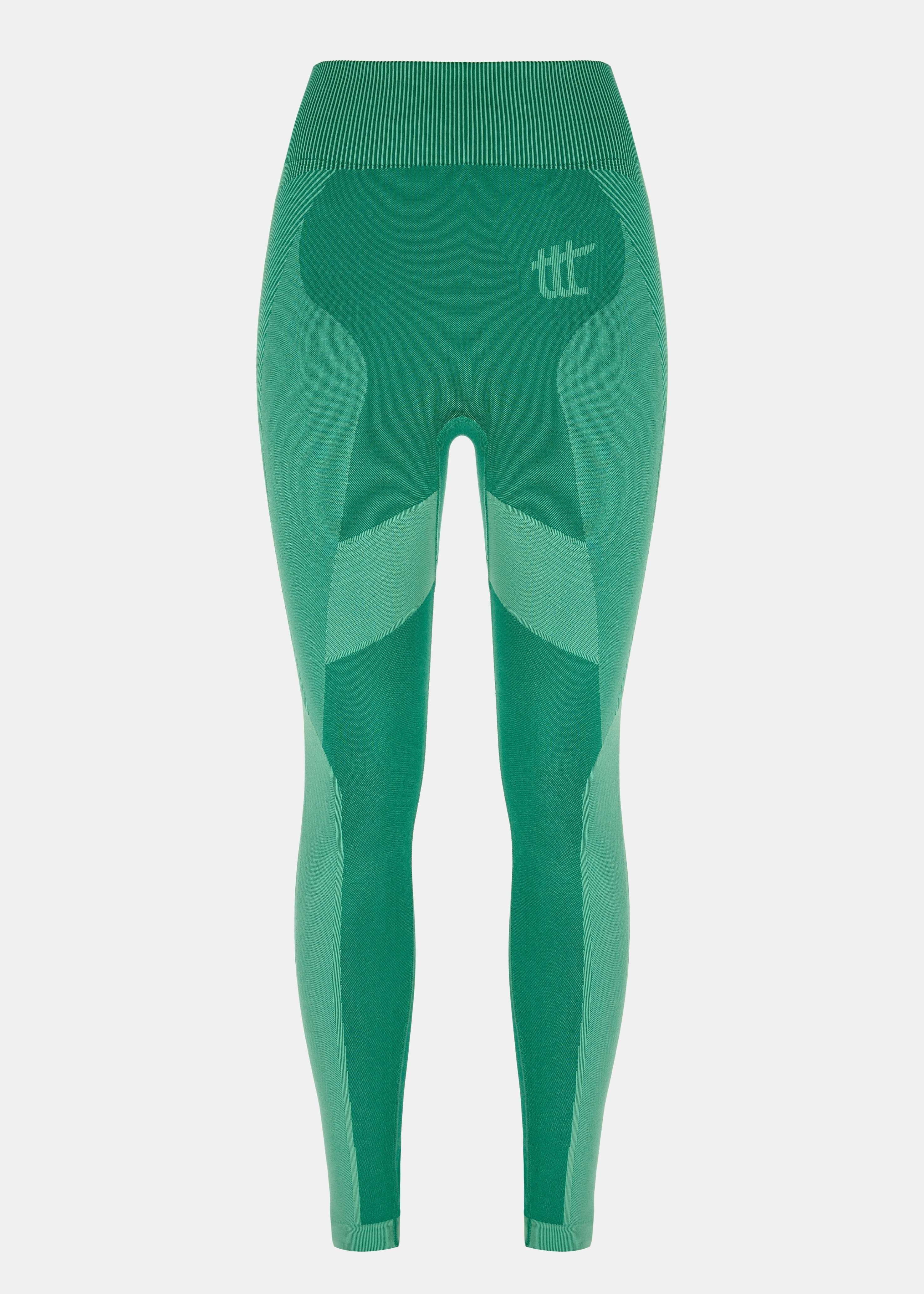 Premium seamless leggings in green with sculpting silhouette