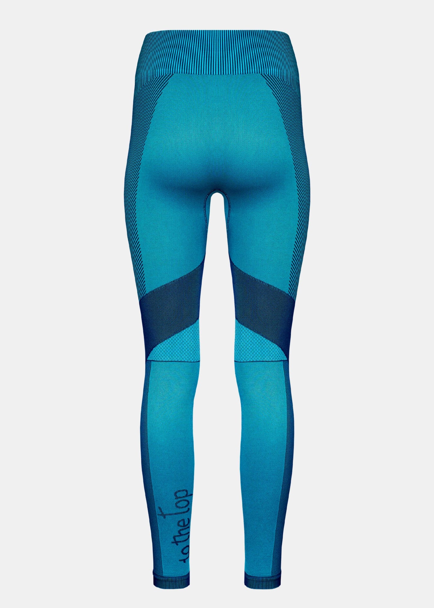 Seamless leggings in aqua with soft, body-hugging silhouette