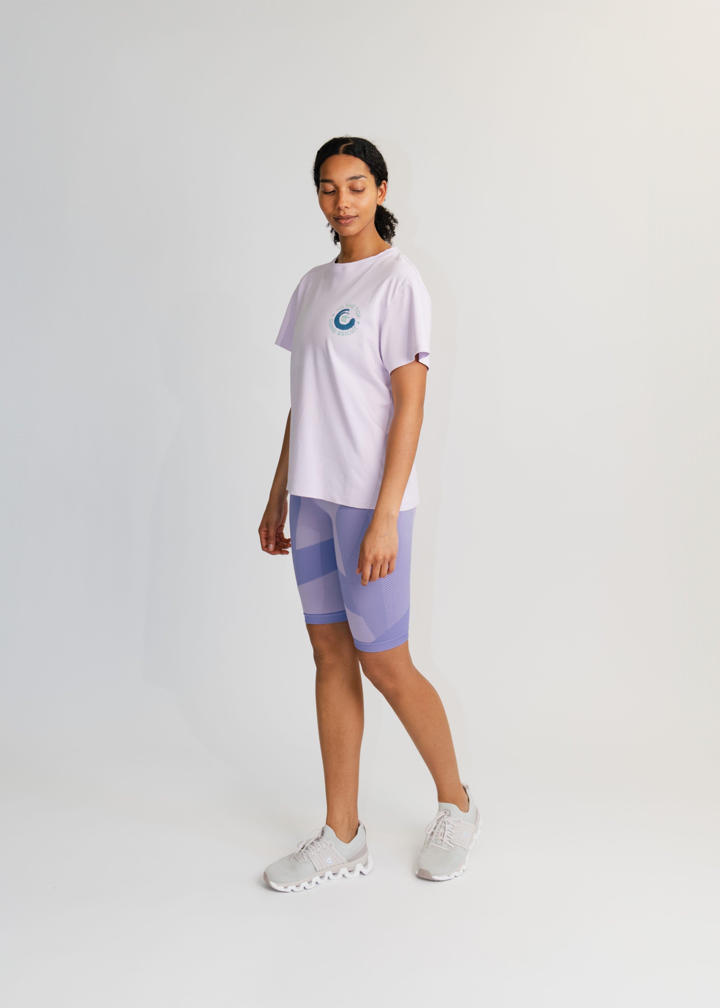 T-Shirt + Short Leggings