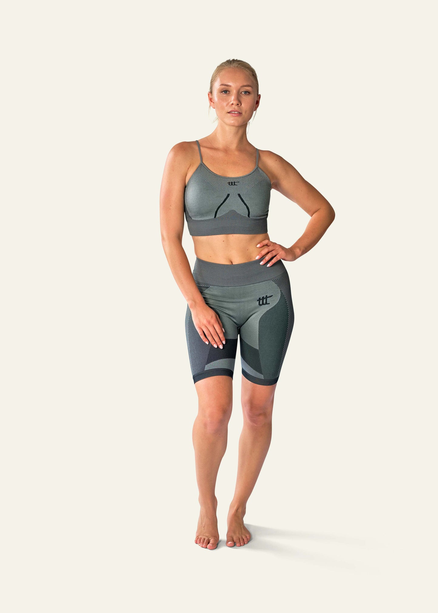 Seamless Light Shape Sport Shorts Anthrazit