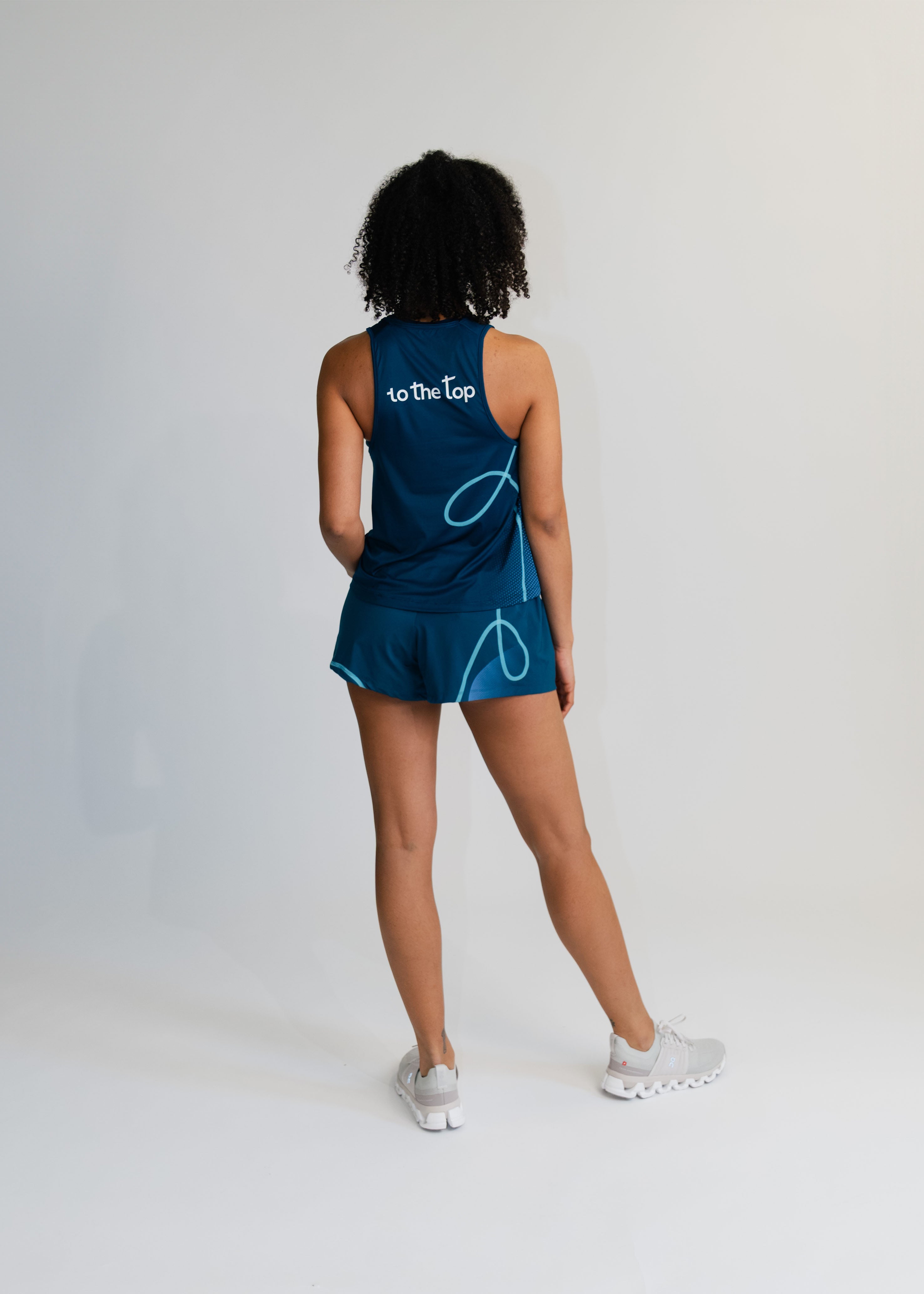 Minimalistisches Sporttop für Damen